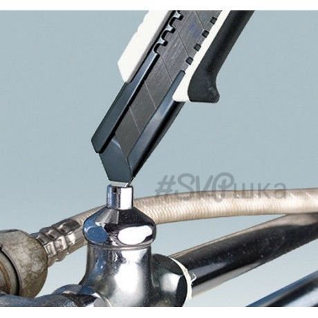 Нож TAJIMA Fin Cutter Premium 18 мм, винтовой фиксатор